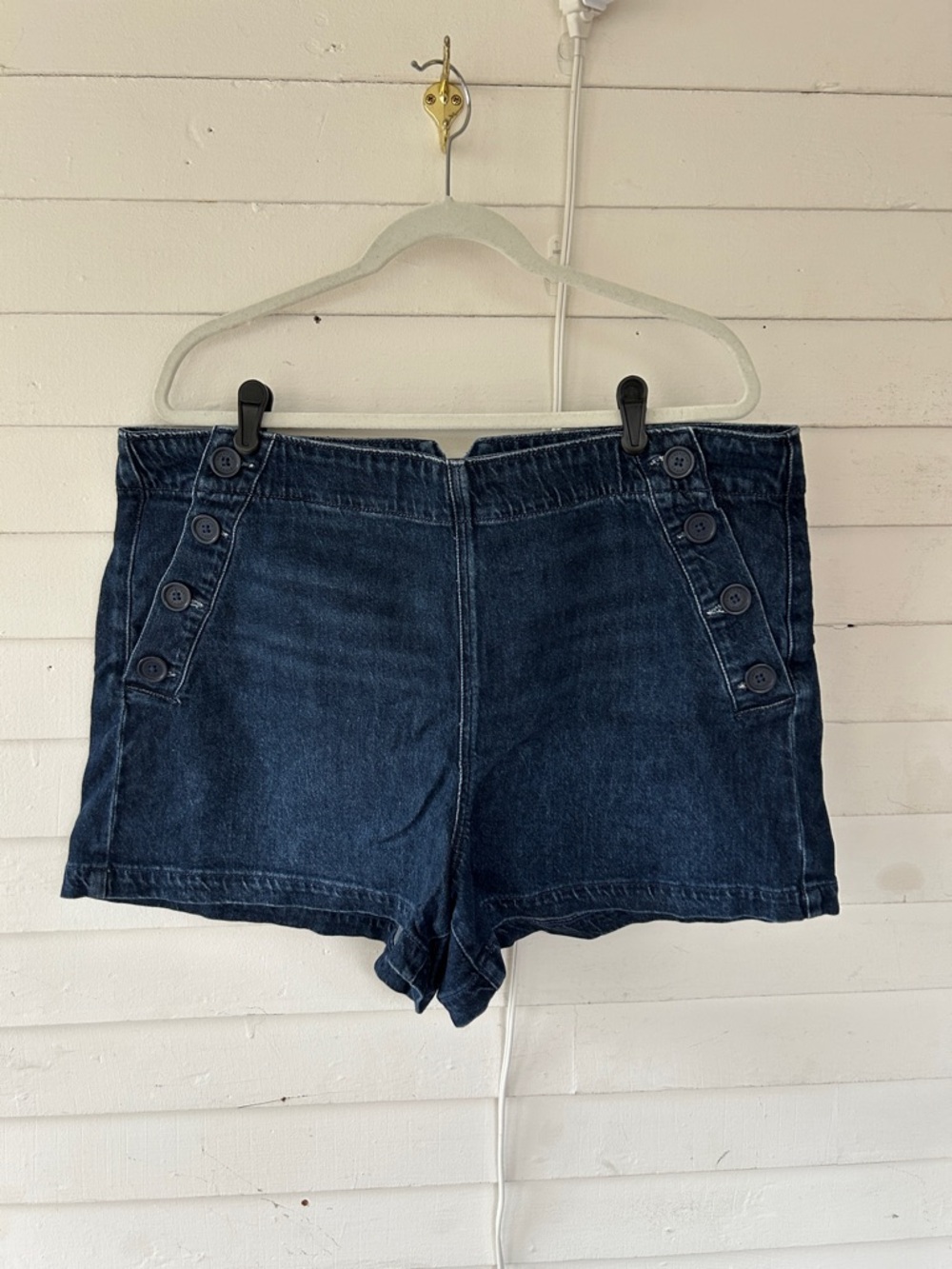 American eagle sailor denim mom short size 18